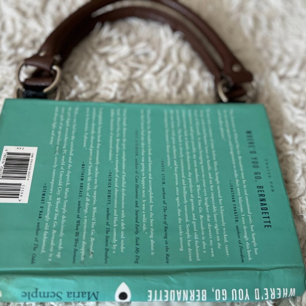 Custom book based handbag - Picture 2 of 3